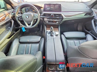 Zdjęcie 8 z 11 samochodu: 2017 BMW 530 XI VIN:WBAJA7C34HG907088 - miniatura