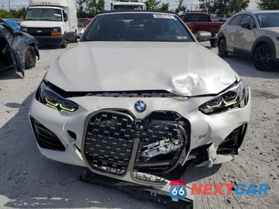 Piąte zdjęcie samochodu w środku: 2021 BMW M440I VIN:WBA53AT08MCG90650 - miniatura