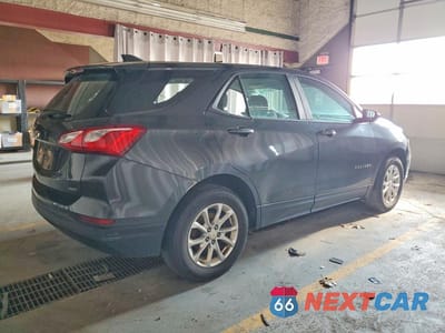 Trzecie zdjęcie samochodu z tyłu: 2020 CHEVROLET EQUINOX VIN:2GNAX5EV5L6202630 - miniatura