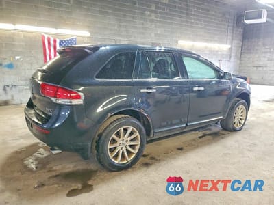 Trzecie zdjęcie samochodu z tyłu: 2015 LINCOLN MKX VIN:2LMDJ8JK5FBL20256 - miniatura