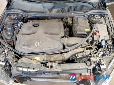 Zdjęcie 11 z 13 samochodu: 2016 MERCEDES-BENZ CLA 250 4MATIC VIN:WDDSJ4GB6GN287593 - miniatura