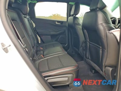 Zdjęcie 11 z 13 samochodu: 2026 FORD ESCAPE ST LINE VIN:1FMCU0MN7TUA11223 - miniatura