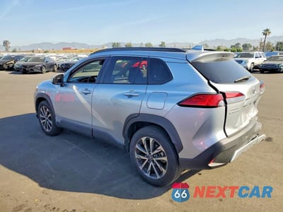 Drugie zdjęcie samochodu z przodu: 2023 TOYOTA COROLLA CROSS XLE VIN:7MUDAABG0PV043989 - miniatura