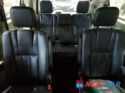 Zdjęcie 10 z 14 samochodu: 2016 CHRYSLER TOWN & COUNTRY TOURING VIN:2C4RC1BG6GR231774 - miniatura