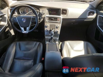 Zdjęcie 8 z 12 samochodu: 2015 VOLVO S60 PREMIER VIN:YV126MFK5F2353154 - miniatura