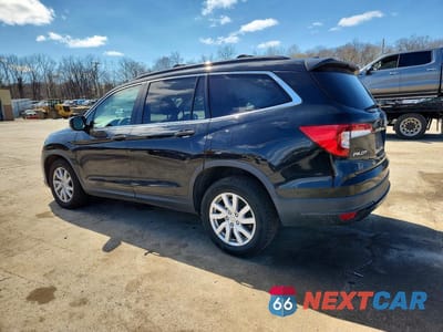 Drugie zdjęcie samochodu z przodu: 2020 HONDA PILOT LX VIN:5FNYF6H11LB015615 - miniatura