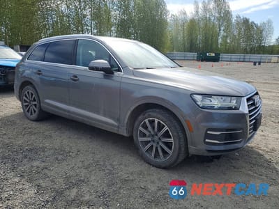 Czwarte zdjęcie samochodu z boku: 2017 AUDI Q7 PREMIUM PLUS VIN:WA1LAAF74HD028256 - miniatura