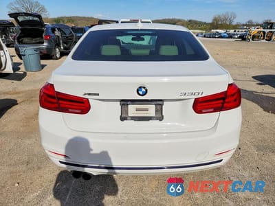 Zdjęcie 6 z 12 samochodu: 2018 BMW 330 XI VIN:WBA8D9G54JNU67730 - miniatura