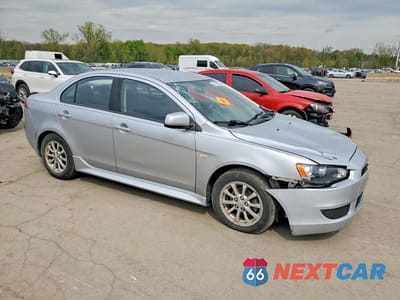 Czwarte zdjęcie samochodu z boku: 2011 MITSUBISHI LANCER VIN:JA32U2FU8BU004410 - miniatura