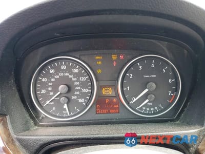 Zdjęcie 9 z 12 samochodu: 2006 BMW 325 I VIN:WBAVB13526KR66860 - miniatura