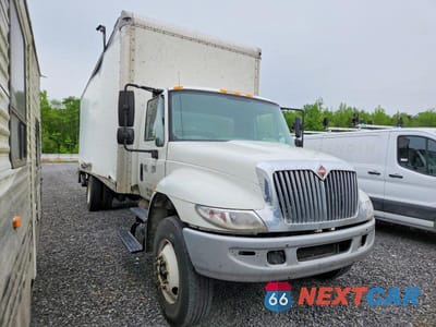 2017 INTERNATIONAL 4300 BOX TRUCK 1HTMMMML2HH429979 - główne zdjęcie licytacji z USA - miniatura