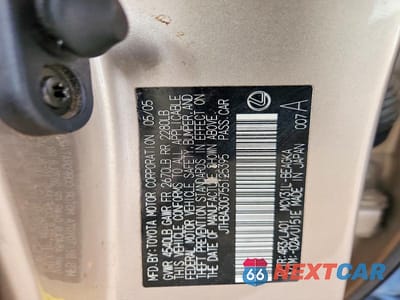 Zdjęcie 12 z 12 samochodu: 2005 LEXUS ES 330 VIN:JTHBA30G755125395 - miniatura