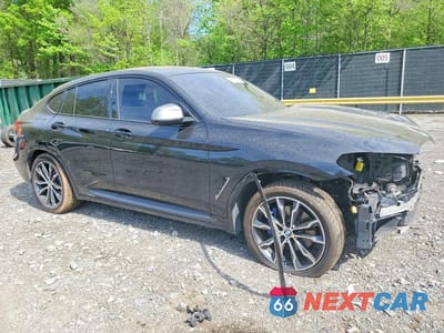 Czwarte zdjęcie samochodu z boku: 2019 BMW X4 M40I VIN:5UXUJ5C56K9A32793 - miniatura