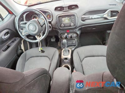 Zdjęcie 8 z 13 samochodu: 2017 JEEP RENEGADE LATITUDE VIN:ZACCJBBB6HPG32222 - miniatura