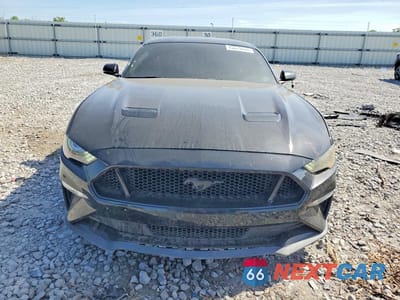 Piąte zdjęcie samochodu w środku: 2020 FORD MUSTANG GT VIN:1FA6P8CF7L5185519 - miniatura