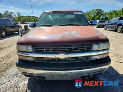 Piąte zdjęcie samochodu w środku: 2002 CHEVROLET SILVERADO K1500 VIN:1GCEK19T62Z189352 - miniatura