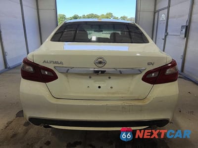 Zdjęcie 6 z 12 samochodu: 2018 NISSAN ALTIMA 2.5 SV VIN:1N4AL3AP9JC214841 - miniatura