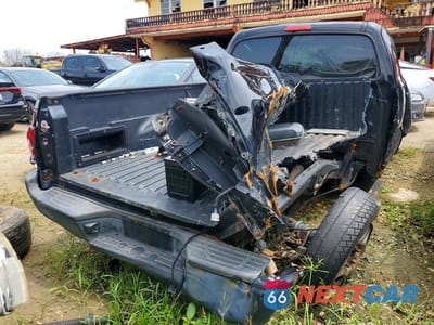 Zdjęcie 6 z 12 samochodu: 2014 TOYOTA TACOMA ACCESS CAB VIN:5TFTX4CN0EX043064 - miniatura