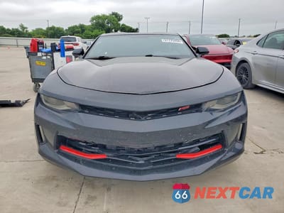 Piąte zdjęcie samochodu w środku: 2018 CHEVROLET CAMARO LT VIN:1G1FB1RS9J0149046 - miniatura