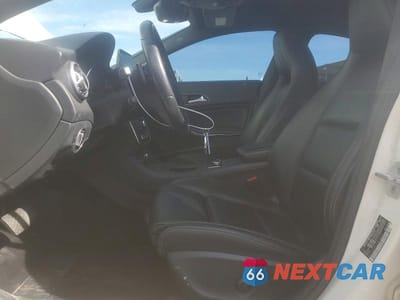 Zdjęcie 7 z 13 samochodu: 2018 MERCEDES-BENZ CLA 250 4MATIC VIN:WDDSJ4GB3JN510325 - miniatura