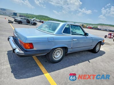 Trzecie zdjęcie samochodu z tyłu: 1985 MERCEDES-BENZ 380 SL VIN:WDBBA45C0FA022954 - miniatura