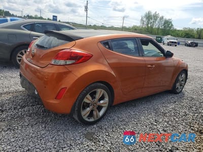 Trzecie zdjęcie samochodu z tyłu: 2012 HYUNDAI VELOSTER BASE VIN:KMHTC6AD0CU031931 - miniatura