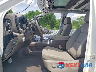Zdjęcie 7 z 13 samochodu: 2026 GMC SIERRA C1500 SLT VIN:3GTPHDE81TG220373 - miniatura