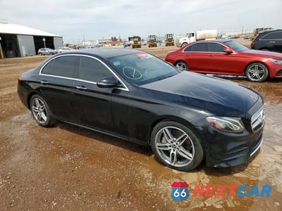 Czwarte zdjęcie samochodu z boku: 2020 MERCEDES-BENZ E 450 4MATIC VIN:WDDZF6JB6LA755263 - miniatura