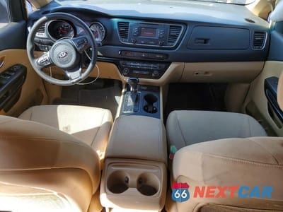 Zdjęcie 8 z 14 samochodu: 2015 KIA SEDONA LX VIN:KNDMB5C12F6037263 - miniatura