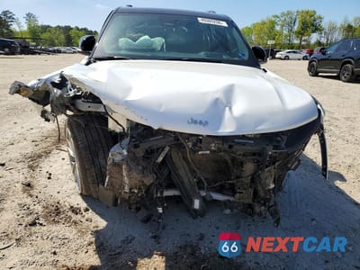 Piąte zdjęcie samochodu w środku: 2025 JEEP GRAND CHEROKEE SUMMIT VIN:1C4RJHEG9S8661085 - miniatura