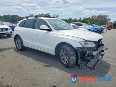 Czwarte zdjęcie samochodu z boku: 2014 AUDI Q5 PREMIUM VIN:WA1CFAFP9EA059016 - miniatura