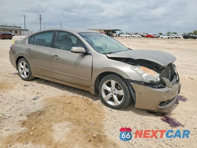 Czwarte zdjęcie samochodu z boku: 2007 NISSAN ALTIMA 3.5 SE VIN:1N4BL21E67C197695 - miniatura
