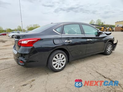 Trzecie zdjęcie samochodu z tyłu: 2017 NISSAN SENTRA SV VIN:3N1AB7AP7HY282323 - miniatura