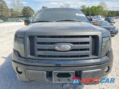 Piąte zdjęcie samochodu w środku: 2010 FORD F150 SUPERCREW VIN:1FTEW1C87AKE45904 - miniatura