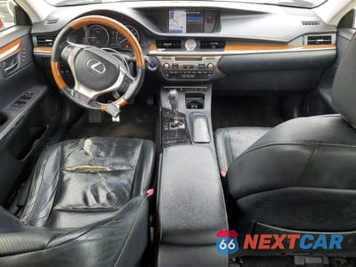 Zdjęcie 8 z 12 samochodu: 2013 LEXUS ES 300H BASE VIN:JTHBW1GG7D2024465 - miniatura