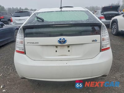 Zdjęcie 6 z 12 samochodu: 2010 TOYOTA PRIUS IV VIN:JTDKN3DU8A0211232 - miniatura
