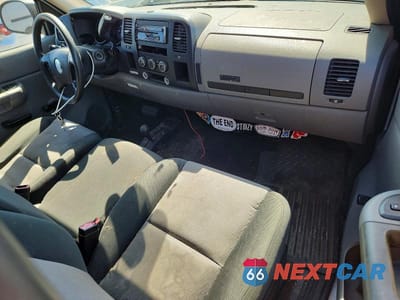 Zdjęcie 8 z 13 samochodu: 2007 CHEVROLET SILVERADO K1500 VIN:1GCEK14C37Z548526 - miniatura