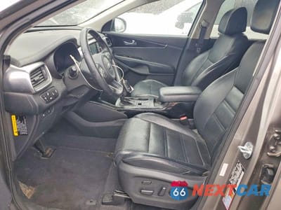 Zdjęcie 7 z 13 samochodu: 2017 KIA SORENTO SX V6 VIN:5XYPKDA56HG306457 - miniatura