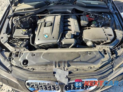 Zdjęcie 11 z 12 samochodu: 2010 BMW 528 XI VIN:WBANV1C59AC443121 - miniatura
