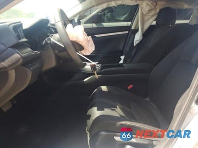 Zdjęcie 7 z 12 samochodu: 2019 HONDA CIVIC LX VIN:2HGFC2F6XKH601828 - miniatura