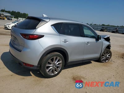 Trzecie zdjęcie samochodu z tyłu: 2019 MAZDA CX-5 VIN:JM3KFADM1K1603988 - miniatura