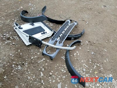 Zdjęcie 12 z 12 samochodu: 2025 FORD BRONCO BADLANDS VIN:1FMEE9BP0SLB27558 - miniatura