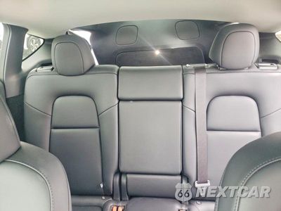 Zdjęcie 10 z 13 samochodu: 2025 TESLA MODEL Y VIN:7SAYGDED9SF241855 - miniatura