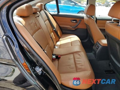 Zdjęcie 10 z 12 samochodu: 2010 BMW 328 I VIN:WBAPH7G51ANM51148 - miniatura