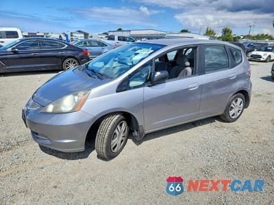 2010 HONDA FIT JHMGE8G25AC013623 - główne zdjęcie licytacji z USA - miniatura