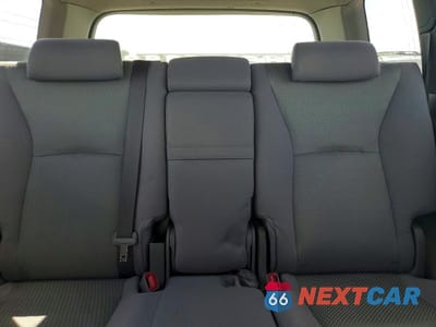 Zdjęcie 10 z 12 samochodu: 2005 TOYOTA HIGHLANDER LIMITED VIN:JTEGP21A150074219 - miniatura