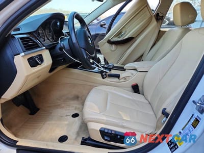 Zdjęcie 7 z 12 samochodu: 2015 BMW 328 XI SULEV VIN:WBA3B5C5XFF961980 - miniatura
