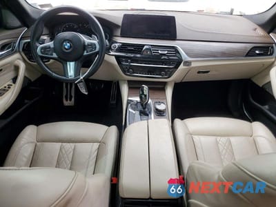 Zdjęcie 8 z 12 samochodu: 2018 BMW 540 I VIN:WBAJE5C57JWA92491 - miniatura