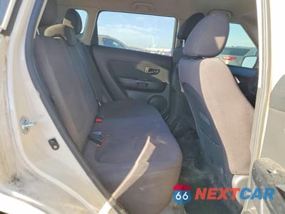 Zdjęcie 10 z 12 samochodu: 2012 KIA SOUL BASE VIN:KNDJT2A5XC7481789 - miniatura
