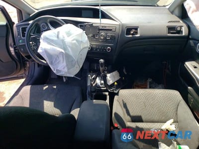 Zdjęcie 8 z 12 samochodu: 2015 HONDA CIVIC LX VIN:19XFB2F50FE237347 - miniatura
